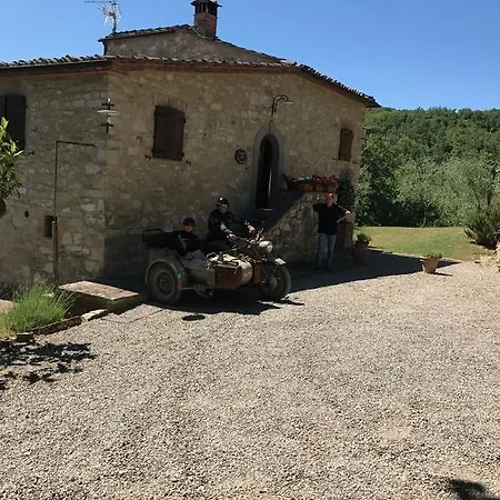 Capannuccia Villa *